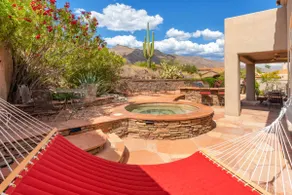 Gorgeous Private Luxury Home City & Mountain views - Image 3