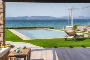 Carpos Villa - Image 2