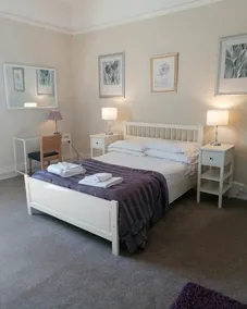 Dunham House - Image 5