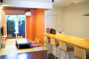 3-minute walk from Takayama Station | 5-minute walk from the old town | Entire house rental | Free parking | 7 people - Image 2