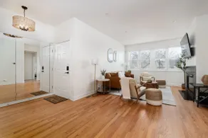 The ModernFarmhouse Chicago-Near Downtown Chicago - Image 3