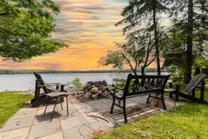 Muskoka Cottage Retreat on Stewart Lake - Image 2