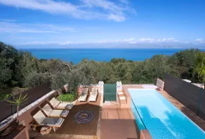 Thalia Cottage & Estate - Image 3