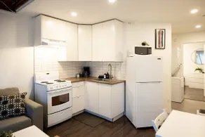 Cozy 1BR & Loft:Sleeps 4,Walk to Mtn. Spring Deal! - Image 3