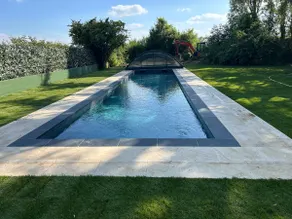 The countryside/heated pool near Le Mans-2h Paris - Image 2