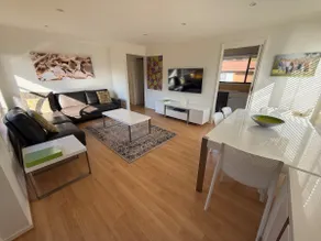 Sunshine Bay Gem only 2 minute walk to beach! - Image 2
