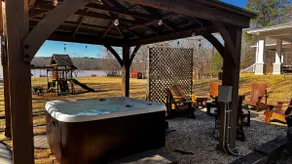 Lakefront/8 Acres/Views/Families/Pool Table/Fire Pit/Kayaks/SUP/Quiet/HotTub - Image 5