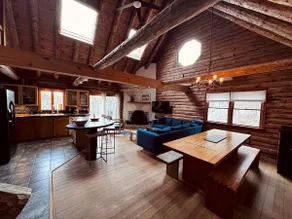 Modern Secluded Log Home on the Kaaterskill Creek! - Image 2