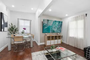 Luxurious Apartment - CityPlace, Convention Center - Image 3