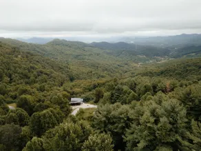 Epic Mtn Views | Secluded | 25 min to DT Asheville - Image 3