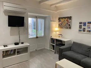 Nice port rue Bonaparte, quiet side court, 32 m2 - Image 1