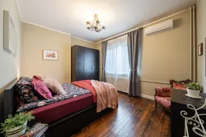 3 BDR Top Center Artistic Apartment - 115 m2 - Image 2