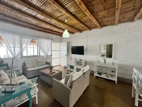 Cozy Oceanfront House in Paracas - Image 3
