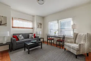 Entire 1 Bedroom Apartment Berkeley with Parking - Image 2