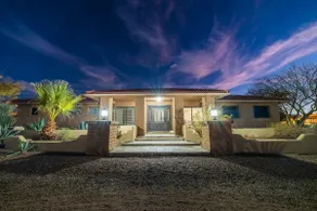 Scottsdale Ranch - Newly Remodeled - Spacious Golf - Image 2