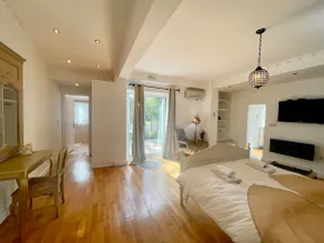 Suite with jacuzzi and pool(Ranch Ekru) - Image 2