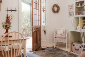 Jasmine's Barossa Valley Cottage - Image 4