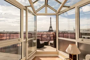 Stunning Paris Penthouse — Eiffel Tower & 360° Views - Image 5