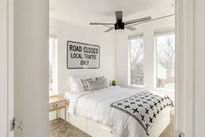 Downtown Views From Fashionable North Lohi Home - Image 3