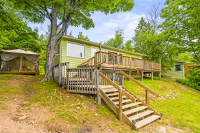 Cozy Cottage on Cardiff Lake - Image 2