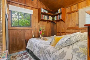 Volcano Artist Cottage - Image 4