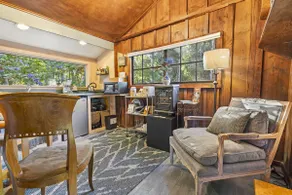 Volcano Artist Cottage - Image 3