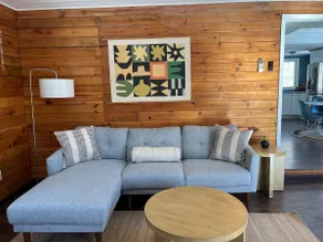 The Laurel Cabin - Image 2