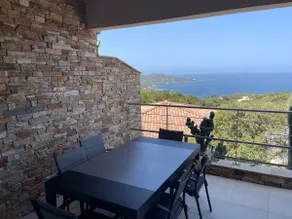 House in Pozzaccio with beautiful sea views - Image 3