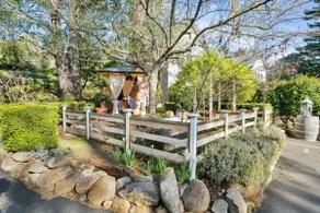Farmhouse Vine. Estate Retreat in Premier Sonoma Wine Region - Image 4