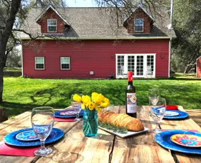 Spanish Oak Farm - Image 2