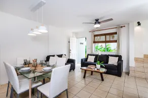 Digital Nomad friendly and steps from the pool! - Image 2