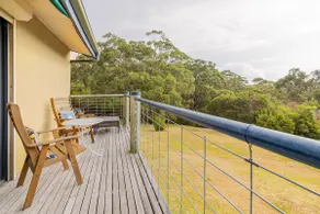 Moonlight View retreat, with beach & forest views. - Image 5