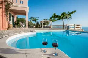 Private, pool, sunsets, beaches, amenities - Eleni - Image 3