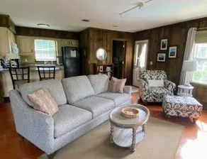 Farmhouse suite - Pool! - Image 2