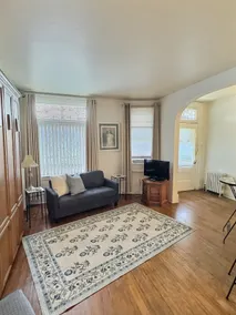 Apartment in the Heart of Downtown (Hollywood) - Image 4