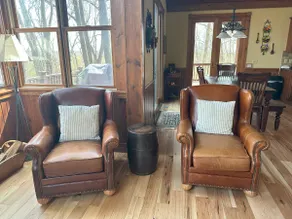 Beautiful home/wooded/WIFI/Hot tub/Firepit - Image 5