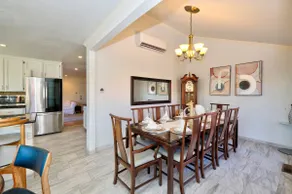 Gr8View-LrgDeck-BBQ-Spa-PoolTable-2xOven-Sleeps12 - Image 2