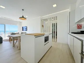 Seafront Apartment in Quarteira - Image 5