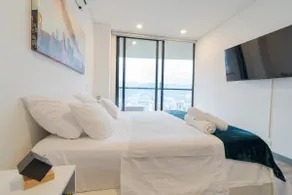 New Apartment l Rooftop Pool + Restaurant l Spa - Image 2