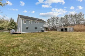 Potters Corner by Kristin & Sakonnet Farm & Stays - Image 2