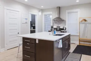 Remodeled duplex in the heart of Northeast - Image 4