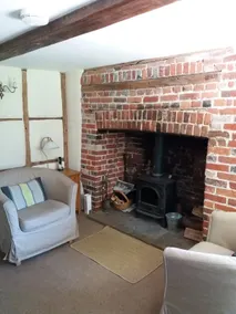2 br charming cottage in idyllic Chilterns village - Image 4