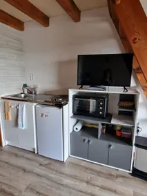 Duplex studio on the second floor of a quiet residence. - Image 4