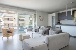 El Mar Seaview Penthouse 2 BDR, 7 min from beach - Image 5