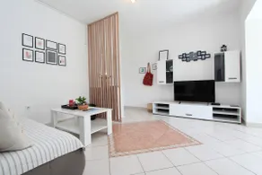 ROZI Comfort Two-Bedroom Apartment with Balcony (veliki) - Image 2