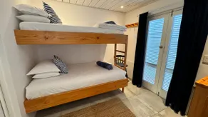 Hermanus Capri suite, cozy, 5' to sea and mountain - Image 2