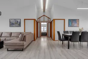 Thorsplan Luxury Apartment - Image 3