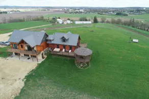 HighviewCountry Escape-log home-family farm w/view - Image 4