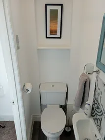 Bright Ground Floor Studio Flat in Central Bath - Image 3