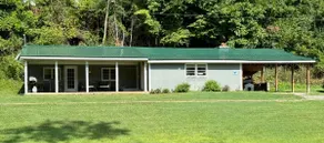 Cozy Waterfront Cabin on New River/Claytor Lake - Image 3